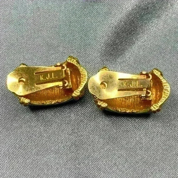 Kenneth Jay Lane KJL Vintage 60s Era Custom Costume Jewelry Earrings Clip-on

DD - Picture 4 of 4